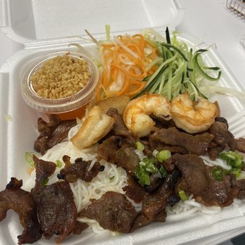 Pho Viet - bún tôm gà nớng chả giò - Vietnamese Near Me - West Melbourne, Florida