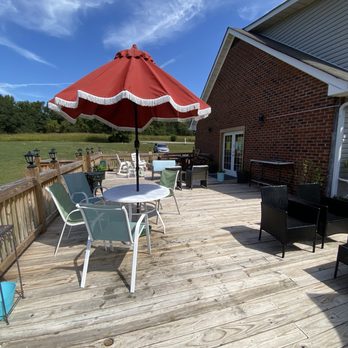 Town and Country Kafe - Side porch seating - Latin American Near Me - Crawford, Georgia Town and Country Kafe - Side porch seating - Latin American Near Me - Crawford, Georgia