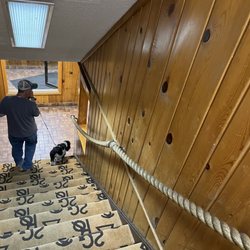 Dude Rancher Lodge - Rope stair rail!