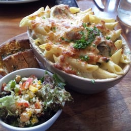 Chicken mushroom pasta bake, a cous cous side salad with sundried tomato and herb toast!