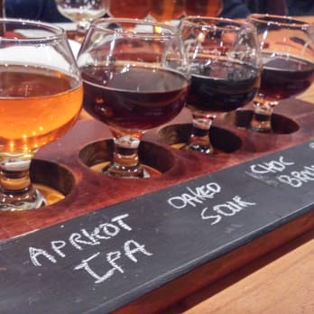 TailGate Brewery - Beer flight - Breweries Near Me - Nashville, Tennessee TailGate Brewery - Beer flight - Breweries Near Me - Nashville, Tennessee