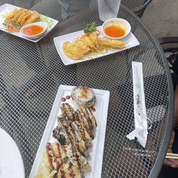 Cafe Mochi - Good but only one set of chopsticks - Sushi Bars Near Me - St Louis, Missouri Cafe Mochi - Good but only one set of chopsticks - Sushi Bars Near Me - St Louis, Missouri