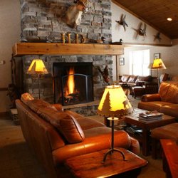 Hill'n Dale Club - The lodge
