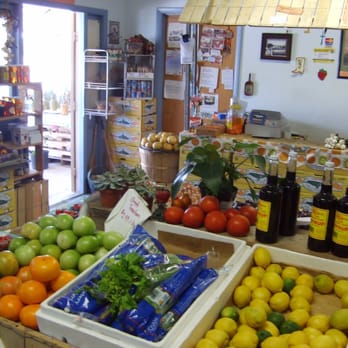 Baker's Family Market - Syrup, honey, and fresh tomatoes... - Farmers Market Near Me - Interlachen, Florida Baker's Family Market - Syrup, honey, and fresh tomatoes... - Farmers Market Near Me - Interlachen, Florida