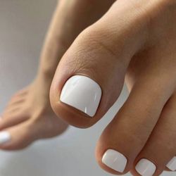 Vicky Nails