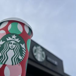 Starbucks - Peppermint mocha hot