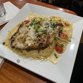 Hitchin’ Post Steakhouse - Steakhouses Near Me - Fredericksburg, Texas