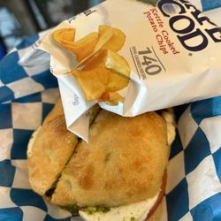 Caprese sandwich