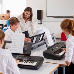 Renata Community Learning Center - Kyeboard/Piano Group Lesson