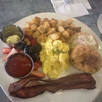 The Oakmont - Basic breakfast - American Near Me - Indianapolis, Indiana The Oakmont - Basic breakfast - American Near Me - Indianapolis, Indiana