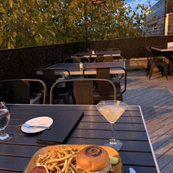 Farmers and Chefs - 50 burger
