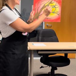 Art Gig Party - Instructor teaching paint and sip party