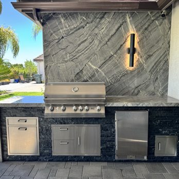 Urban Stone - Dream BBQ with waterfall edge and full height backsplash - Countertop Installation Near Me - Fallbrook, California