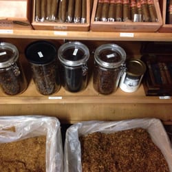 Smoking Dog Cigar - Amazing walk-in humidor