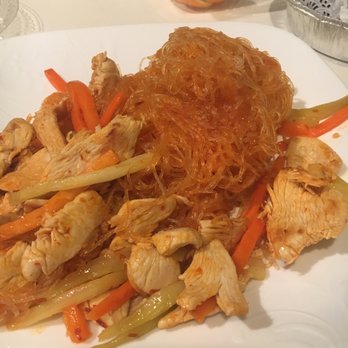 Blue Orchid - Suki (spicy glass noodles) with chicken. And yes, they were spicy! A perfect amount though. - Pan Asian Near Me - New Haven, Connecticut