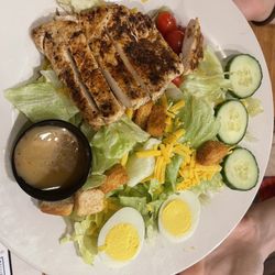 Homestyle Grilled Chicken Salad