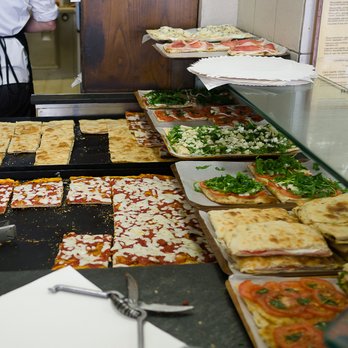 Pizzeria San Martino - Thin crust pizza al taglio (pizza but the cut). - Pizza Near Me - Siena, SI