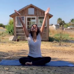 Yoga Inward Meditation & Yoga Center - Outdoor yoga with Carmen