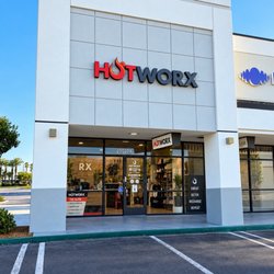 HOTWORX - Torrance, CA - Del Amo/Best Plaza