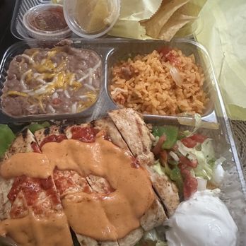 Jose's Mexican Food - Chicken Fajitas and salsa and chips are great. - Mexican Near Me - Redlands, California Jose's Mexican Food - Chicken Fajitas and salsa and chips are great. - Mexican Near Me - Redlands, California