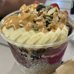 açaí + pitaya bowl
