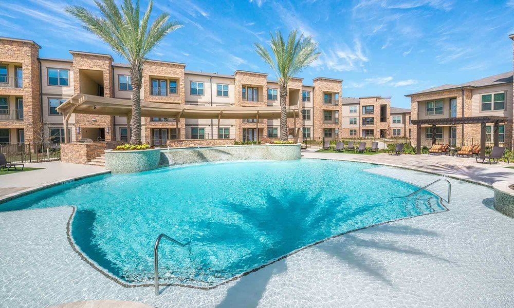 THE ABBEY AT SPRING TOWN CENTER Updated August 2024 12 Photos & 17 Reviews 21801