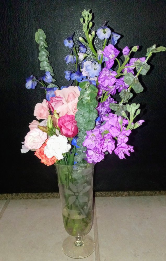 PATUNIA’S FLOWER SHOP Updated September 2024 13 Photos 6415