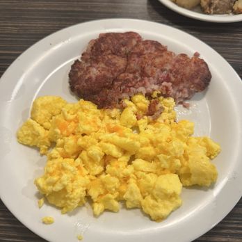 Original Pancake House - Columbia - Corn beef hash and eggs - Creperies Near Me - Columbia, South Carolina Original Pancake House - Columbia - Corn beef hash and eggs - Creperies Near Me - Columbia, South Carolina