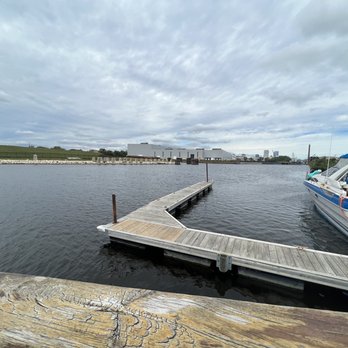 Barnacle Bud's - View - Seafood Near Me - Milwaukee, Wisconsin