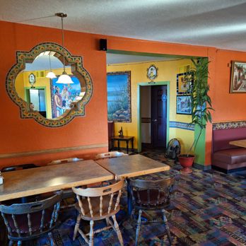 Restaurant Ramos - Mexican Near Me - Seaside, Oregon