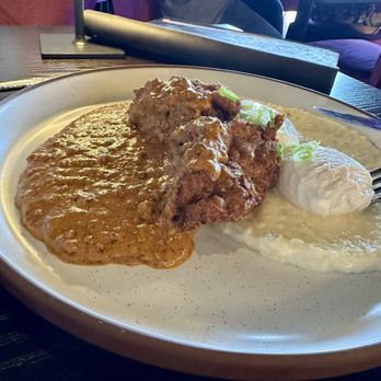 Palate - Gravy and grits - Cocktail Bars Near Me - Las Vegas, Nevada Palate - Gravy and grits - Cocktail Bars Near Me - Las Vegas, Nevada