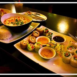 Mammam Garküche Street Food aus Vietnam & Thailand - Das essen ist geschmacklich spitze... die karte ist übersichtlich und ausreichend... kommen immer wieder gern hier her...
