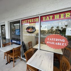 Yum Berry Cafe & Sushi Bar