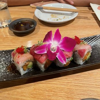 Omakase Sushi & Sake Bar - Triple crown (tuna, yellowtail, salmon!) - Sushi Bars Near Me - Lexington, Kentucky