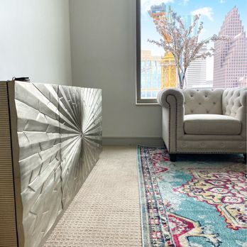 Market Square Tower - Den - Apartments Near Me - Houston, Texas