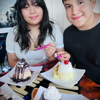 Vampire Penguin - The most presentation is also very cute and delectable! - Desserts Near Me - Fresno, California Vampire Penguin - The most presentation is also very cute and delectable! - Desserts Near Me - Fresno, California
