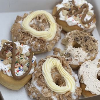 Five-O Donut Co - Cinnamon Toast Crunch donut - Donuts Near Me - Sarasota, Florida