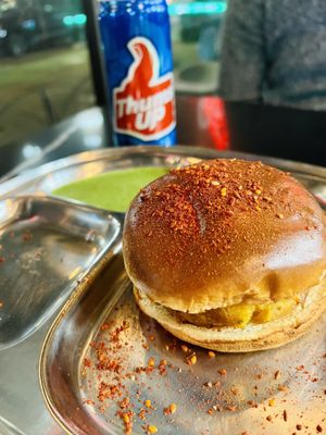 Mazala Pizza by Moti River North by null
