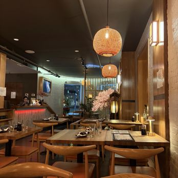 Nagomi Izakaya - Inside - Japanese Near Me - Boston, Massachusetts
