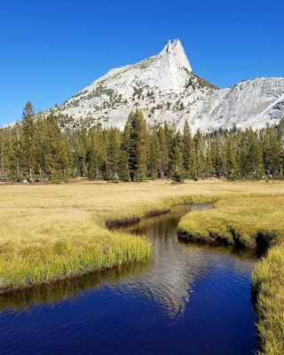 Cathedral Peak by null