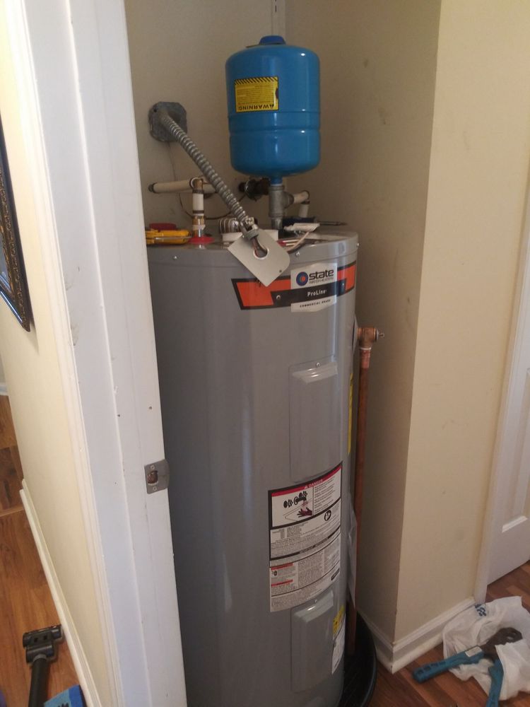 Slide of Roto-Rooter Plumbing & Water Cleanup