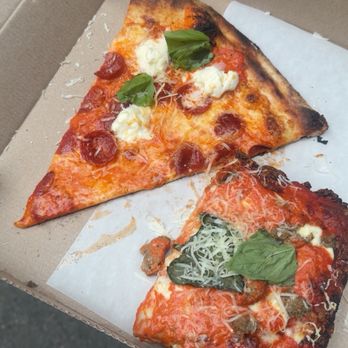 Slicehaus Pizzeria - Pizza Near Me - New York, New York Slicehaus Pizzeria - Pizza Near Me - New York, New York