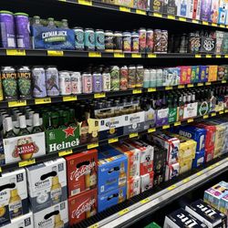 Grocery Outlet - ......