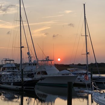Kitchen 251 - View from outdoor dining area, sunset over Amelia river - Food Trucks Near Me - Fernandina Beach, Florida