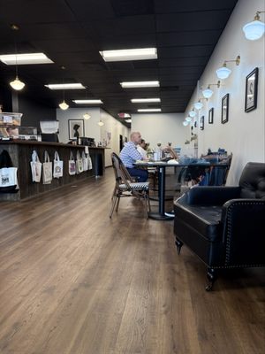 Daughters Coffee and Books by null