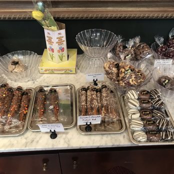 Schmidt's Fudge Haus - Chocolate display - Candy Stores Near Me - Columbus, Ohio Schmidt's Fudge Haus - Chocolate display - Candy Stores Near Me - Columbus, Ohio