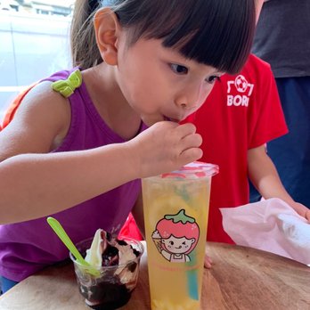 Strawberry Home - Passion fruit lemonade. So refreshing! - Desserts Near Me - New York, New York Strawberry Home - Passion fruit lemonade. So refreshing! - Desserts Near Me - New York, New York