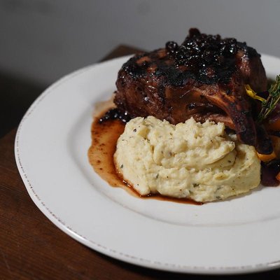 The District Eatery Tap & Barrel by null