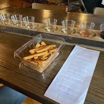 Stone Mountain Vineyards - Wine flights and snacks from home. - Wineries Near Me - Dyke, Virginia