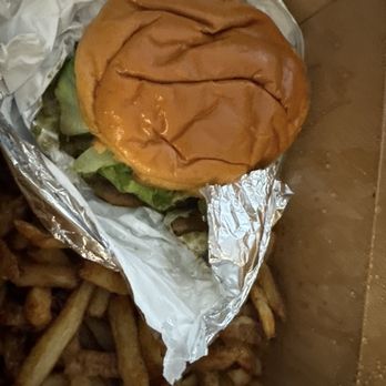 Laly's Restaurant - Mexican Burger - New American Near Me - Jackson Heights, New York